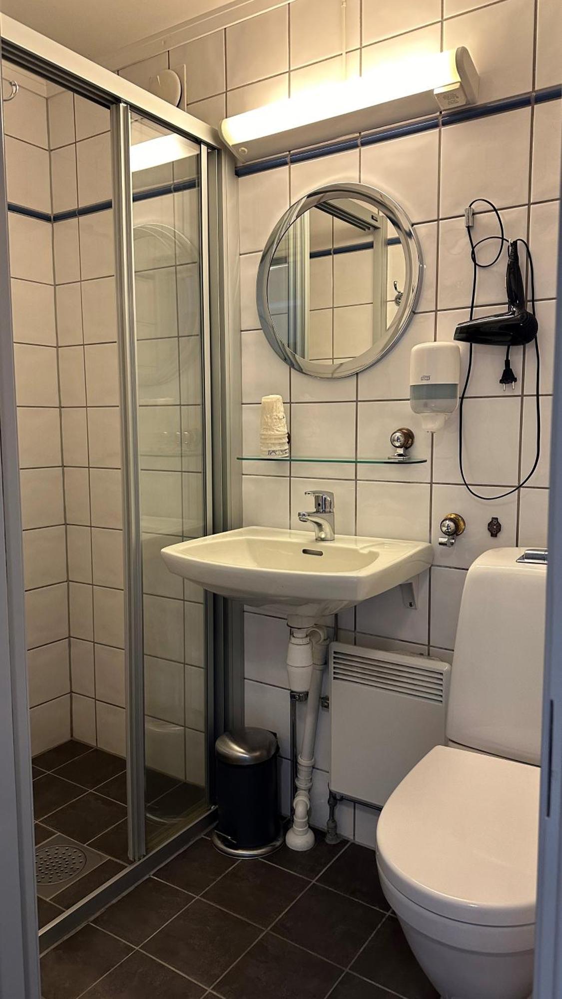 Kroderen Kro & Motel As Hamremoen Luaran gambar